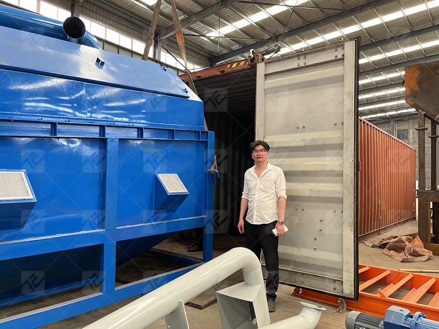 Lithium battery recycling production line loading container