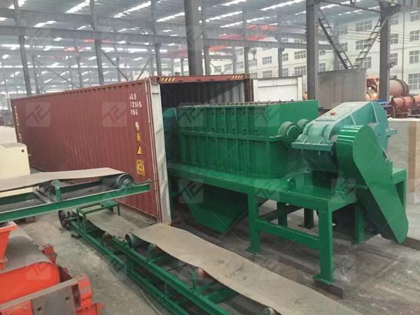 Solid Waste Recycling Shredding Machine.jpg